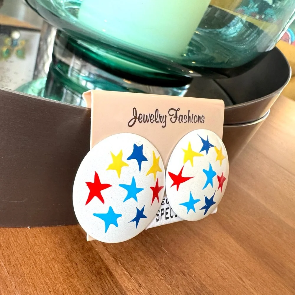 Vintage 80s Star Patterned Earrings